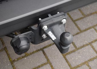 Volkswagen CRAFTER 30 2.0 TDI 140pk DSG L3H3 Exclusive Black Style Facelift BPM vrij! Trekhaak Camera Led Zonneklep Sidesteps Navigatie