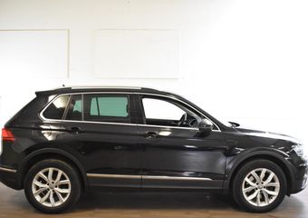 Volkswagen TIGUAN 2.0 TSI DSG 4MOTION HIGHLINE TREKHAAK/VIRTUAL/CAMERA/HEADUP