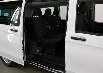 Mercedes-Benz EVITO TOURER PRO L3 90 kWh