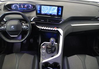 Peugeot 3008 1.2 PureTech Allure