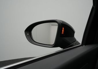 Volkswagen GOLF 1.5 TSI 150PK Style | Matrix LED koplampen (IQ Light) | Elektr. verstelbare bestuurdersstoel (met geheugen) | Head-up display | Stoelverwarming |