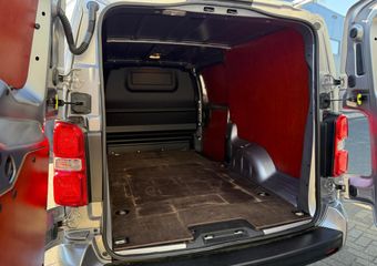 Toyota PROACE Worker 2.0 D-4D Professional Long