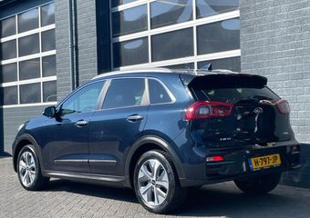 KIA e-Niro ExecutiveLine 64 kWh|TREKHAAK|NAVI|LEDER|STOELVERW/VENT|STUURVERW|CAMERA