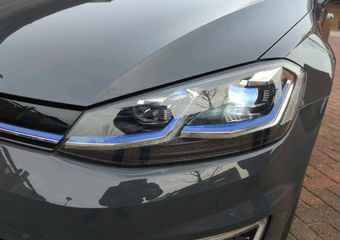 Volkswagen e-Golf E-DITION Led/ Clima/ Navi/ 16 lmv