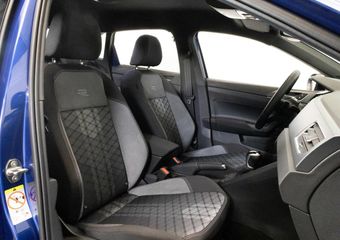Volkswagen Taigo R-Line 1.5 TSI 150 PK DSG AUTOMAAT | LED IQ | Stoelverwarming | Navigatie | Travel Assist |