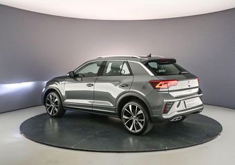 Volkswagen T-Roc R-Line 1.5 TSI 150pk DSG Automaat Trekhaak, Adaptive cruise control, Achteruitrijcamera, Navigatie, LED matrix koplampen, Elektrische achterklep, Parkeersensoren