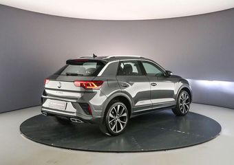 Volkswagen T-Roc R-Line 1.5 TSI 150pk DSG Automaat Trekhaak, Adaptive cruise control, Achteruitrijcamera, Navigatie, LED matrix koplampen, Elektrische achterklep, Parkeersensoren