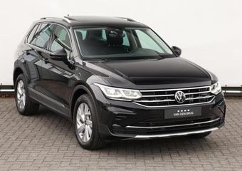 Volkswagen TIGUAN 1.4 TSI eHybrid Elegance 245pk DSG | LED Matrix | Panoramadak | Navigatie | Camera | Keyless | Side assist