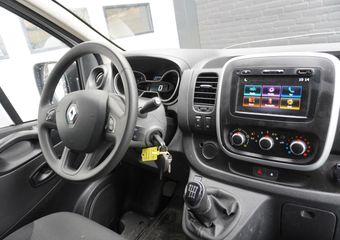 Renault TRAFIC 1.6 dCi 2x schuifdeur EURO 6 – Airco – Cruise – Navi – ¤ 12.499 – Excl.