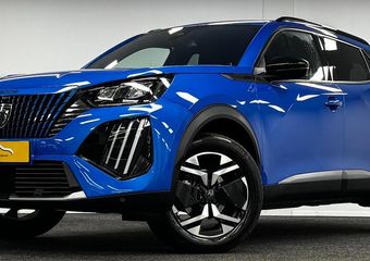 Peugeot 2008 Peugeot 2008 1.2 PureTech *NIEUW MODEL*Navi*Camera*Stoelverw*Carplay