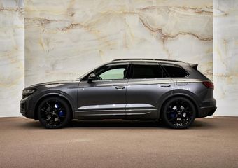 Volkswagen TOUAREG R V6 eHybrid 4Motion, pano, tr.haak, Dynaudio, 22”, HUD, luchtv., matrix-LED, memory, HUD, keyless, ACC, privacy
