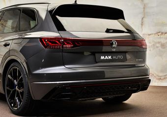 Volkswagen TOUAREG R V6 eHybrid 4Motion, pano, tr.haak, Dynaudio, 22”, HUD, luchtv., matrix-LED, memory, HUD, keyless, ACC, privacy