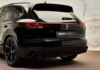 Volkswagen TOUAREG R V6 eHybrid 4Motion, pano, tr.haak, Dynaudio, 22”, luchtv., matrix-LED, memory, HUD, keyless, ACC, privacy