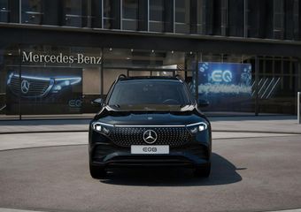 Mercedes-Benz EQB 250+ Business Solution AMG 71 kWh | Trekhaak | Nightpakket | Premium pakket | Parkeerpakket met 360°-camera | EASY PACK achterklep | Extra USB-poorten | KEYLESS-GO comfort pakket | Head-up display | Dodehoekassistent |