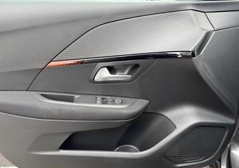 Peugeot 208 Peugeot 208 1.2 3D Virtueel Display, 360 AUTOMAAT
