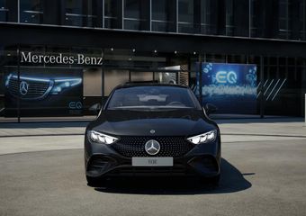 Mercedes-Benz EQE 300 Business Solution AMG 90 kWh | Nightpakket | Rijassistentiepakket | 	Business Plus Pack | Parkeerpakket met achteruitrijcamera | GUARD 360 ° Vehicle protection | KEYLESS GO-pakket | Dodehoekassistent | Spiegelpakket |