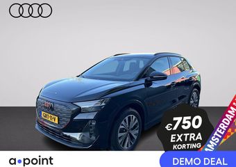 Audi Q4 e-tron 45 quattro Advanced edition 82 kWh 286pk | Navigatie | Parkeercamera | Verwarmbare voorstoelen | Matrix led verlichting
