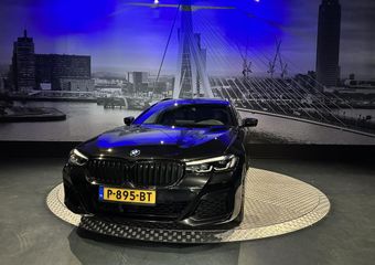 BMW 5-SERIE Touring 520i High Executive M-Pakket *Camera*Leer*