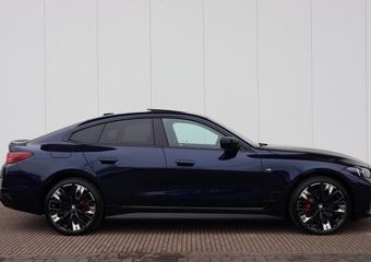BMW i4 eDrive40 84 kWh M Sportpakket Pro/ Comfort Access/ 20″ LMV/ Harman-Kardon/ Panoramadak/ Innovation Pack