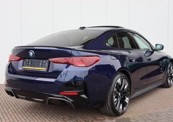 BMW i4 eDrive40 84 kWh M Sportpakket Pro/ Comfort Access/ 20″ LMV/ Harman-Kardon/ Panoramadak/ Innovation Pack