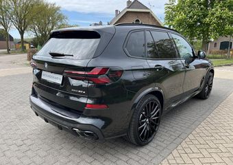 BMW X5 xDrive50e High EXE M sport High EXE M-Sport B&W