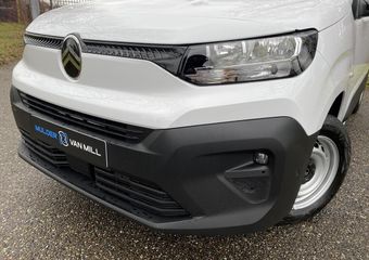 Citroen BERLINGO L1 1.5 BlueHDI 100pk | GEEN BPM | 3-zits | Houten afwerking laadruimte | NAVI | Multimedia | Apple Carplay | Android Auto | DAB+ | Achteruitrijcamera  | Dode hoek detectie | Parkeersensoren voor- en achter | Licht- en regensensor | Bestuurdersstoel comfor