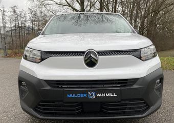 Citroen BERLINGO L1 1.5 BlueHDI 100pk | GEEN BPM | 3-zits | Houten afwerking laadruimte | NAVI | Multimedia | Apple Carplay | Android Auto | DAB+ | Achteruitrijcamera  | Dode hoek detectie | Parkeersensoren voor- en achter | Licht- en regensensor | Bestuurdersstoel comfor