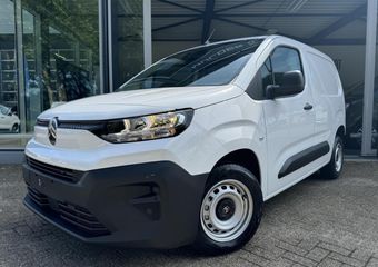 Citroen BERLINGO L1 1.5 BlueHDI 100pk | GEEN BPM | Climate control | Keyless entry | Multimedia | Apple Carplay | Android Auto| Draadloze telefoonlader | DAB+ | Achteruitrijcamera | Parkeersensoren achter | Trekhaak voorbereiding | Reservewiel | van ¤22.578 voor ¤19.495 |