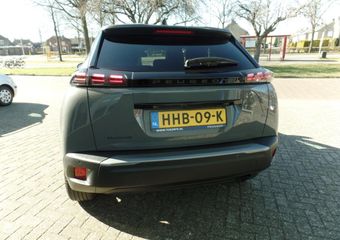 Peugeot 2008 1.2 PureTech Allure
