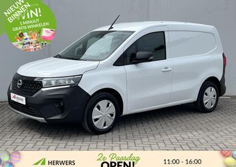 Nissan Townstar N-Connecta L1 45 kWh Automaat / Als NIEUW! / Trekgewicht 1.500 kg / Drie fase laden / WLTP 284 KM stad 398 km / Zijschuifdeur rechts / Stoel verwarming / Apple Carplay & Android Auto / Achteruitrij Camera / Laadkabel voor thuis en onderweg