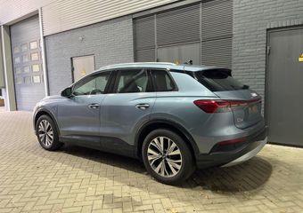 Audi Q4 e-tron 50 quattro Advanced edition 77 kWh | ACC | Camera | Trekhaak | Stoelverwarming | Apple Carplay