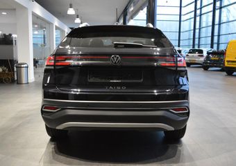 Volkswagen Taigo 1.0 TSI Style navi keyless camera led pdc 17 inch !!