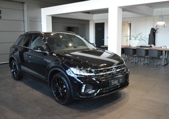 Volkswagen T-Roc 1.5 TSI 3X R-LINE Black Style navi camera keyless 18 inch !!