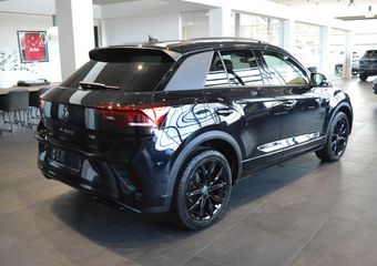 Volkswagen T-Roc 1.5 TSI 3X R-LINE Black Style navi camera keyless 18 inch !!