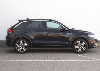 Volkswagen T-Roc 1.5 TSI R-Line | LED Plus | Dodehoekdetectie | Stoelverwarming | Navigatie | App-Connect | Adaptive Cruise |