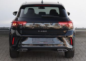 Volkswagen T-Roc 1.5 TSI R-Line | LED Plus | Dodehoekdetectie | Stoelverwarming | Navigatie | App-Connect | Adaptive Cruise |