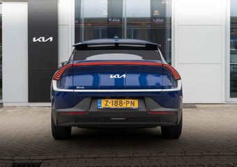 KIA EV6 Light Edition 58 kWh | Stoel en stuurverwarming | Nederlandse dealer auto |