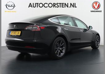 Tesla Model 3 RWD SR+ 60kWh 325PK FSD 3-Computer 18″ AutoPilot Leder PanoDak Adaptive-Cruise Lmv Camera’s Elektr.-Stuur+Stoelen+Spiegels+Geheugen+Easy-Entry+Verwarmde stoelen Park assistent PDC WIFI Lane-Assist Speed-Assist Navi LED Comfortstoelen ACC DAB Voorverwarmen