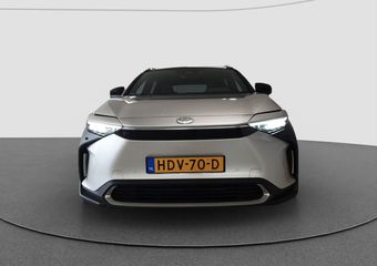 Toyota bZ4X Premium 4WD 71 kWh | Panoramadak |