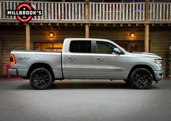 Dodge 1500 Ram 5.7 V8 4×4 Sport GT, BPM VRIJ, LPG, 12” scherm, Panoramadak