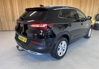 Opel Grandland X 1.2 Turbo Business Executive