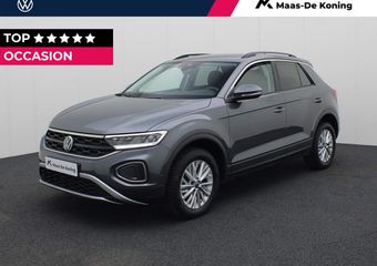 Volkswagen T-Roc 1.5 TSI 150PK Life DSG automaat | Navigatie | Apple Carplay | Parkeersensoren | Stoelverwarming |  Fabrieksgarantie tot maart 2026 of 100.000km