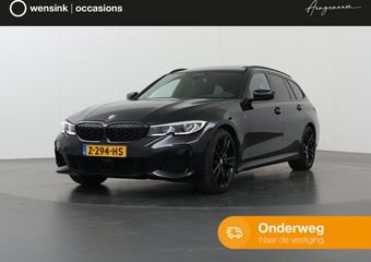 BMW 3-SERIE Touring M340i xDrive High Executive | M-Sport | Adaptief Onderstel | Trekhaak Ele.wegklapbaar | Ele.verstelbare stoelen + Geheugen | Harman/Kardon Audio | Camera | Panoramadak | Adaptieve Cruise Control |