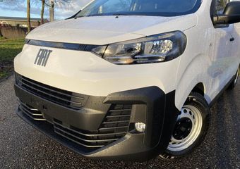 Fiat SCUDO L3 2.0 BlueHDI 145pk | Houten afwerking laadruimte | Doorlaadluik | FULL LED Koplampen | NAVI | Multimedia | Apple Carplay | Android Auto | Achteruitrijcamera | Parkeersensoren achter | Bank voorpassagiers | Bestuurdersstoel comfort | Reservewiel