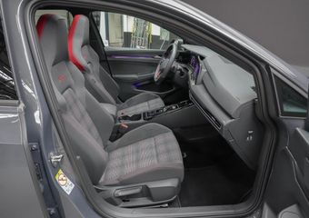 Volkswagen GOLF GTI 2.0 245pk TSI |panoramadak|HUD|IQ Light|camera|cruise control|sfeerverlichting|18″|DAB|stoelverwarming|