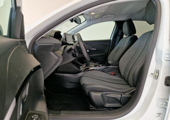Peugeot 208 1.2 PureTech 100 Allure Stoelverwarming | Adaptieve Cruise Control | Camera voor en achter | Climate Control