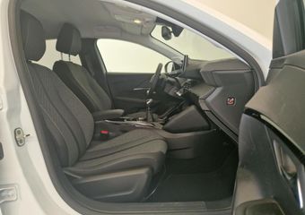 Peugeot 208 1.2 PureTech 100 Allure Stoelverwarming | Adaptieve Cruise Control | Camera voor en achter | Climate Control