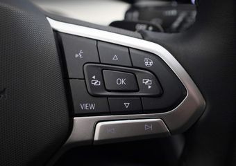 Volkswagen GOLF 1.5 TSI 130PK Move DSG automaat | Trekhaak Navigatie |  Achteruitrijcamera | All-Season banden |