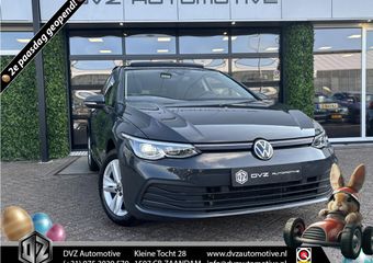 Volkswagen GOLF 1.5 eTSI DSG Life | Pano | Camera | Drive Assit