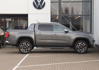 Volkswagen AMAROK 3.0 TDI V6 240pk 4Motion Aventura Plus Cabine | 360 Camera | Harman/Kardon | Sperdifferentieel | Dodehoekdetectie | Trekhaak | Leder | Navigatie |